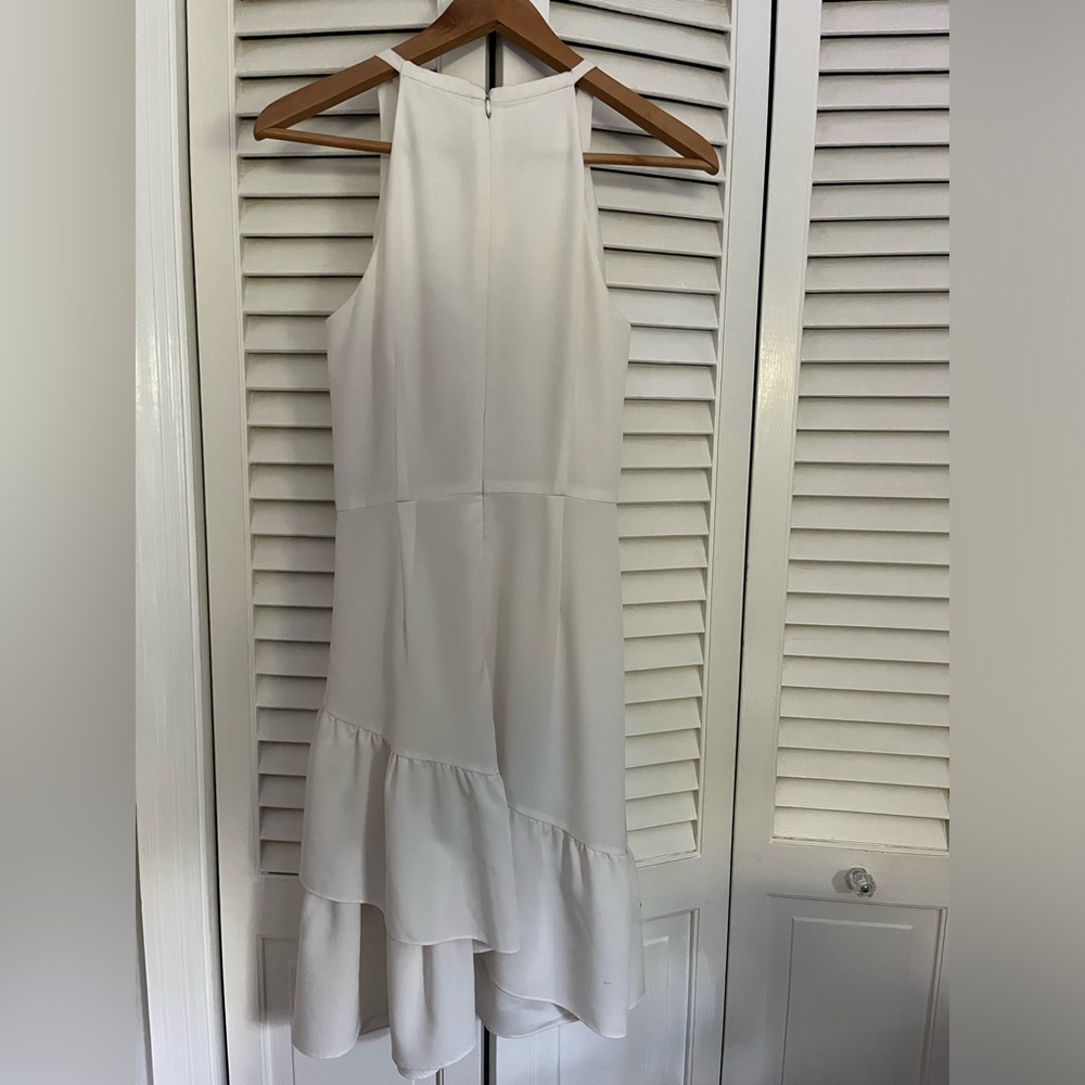 Asymmetrical White Ruffle Dress - Picture 2 of 3